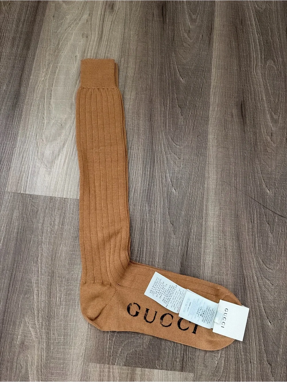 Gucci Ribbed Crew Socks in Camel Brown